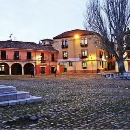 Plaza Del Grano - Barrio Humedo - Apartment